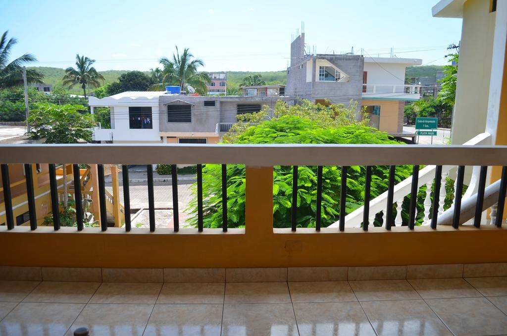 Dolphin House Hotel Puerto Baquerizo Moreno Ngoại thất bức ảnh